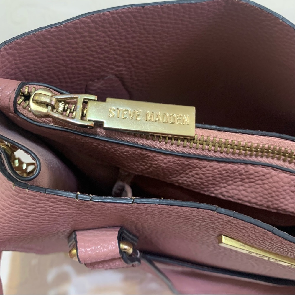 Steve Madden Pink Squared Gold Accent Shoulder/Crossbody Open Bag Purse - Picture 8 of 11